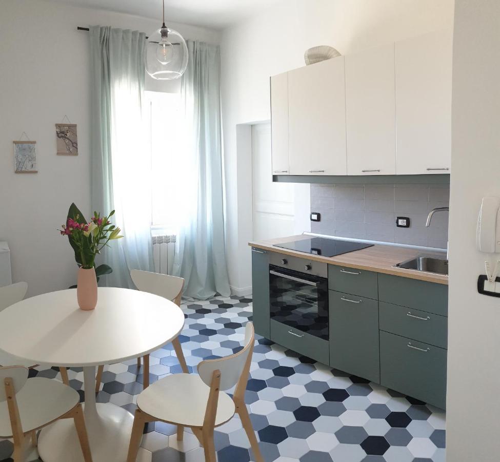 La Casa Del Grillo Apartment เปรูจา ภายนอก รูปภาพ
